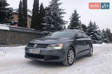 Седан Volkswagen Jetta 2014 в Киеве