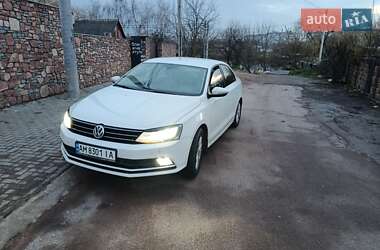 Седан Volkswagen Jetta 2016 в Житомире