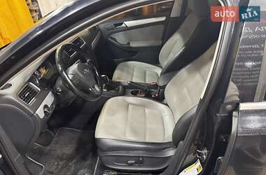 Седан Volkswagen Jetta 2012 в Днепре