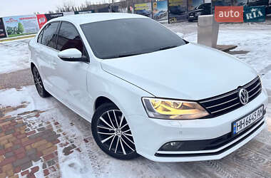 Седан Volkswagen Jetta 2015 в Белгороде-Днестровском