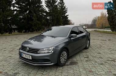 Седан Volkswagen Jetta 2016 в Дубно