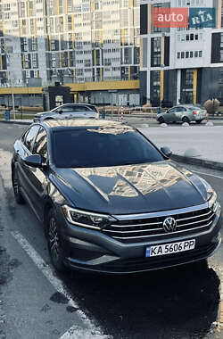 Седан Volkswagen Jetta 2020 в Киеве