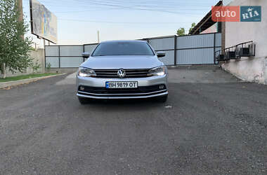 Седан Volkswagen Jetta 2015 в Одессе