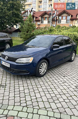 Седан Volkswagen Jetta 2013 в Львові