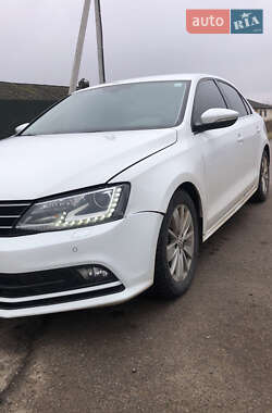 Седан Volkswagen Jetta 2015 в Мукачевому
