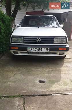 Седан Volkswagen Jetta 1987 в Надворной