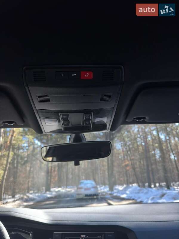 Седан Volkswagen Jetta 2023 в Львове