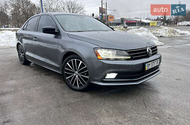 Седан Volkswagen Jetta 2017 в Сумах