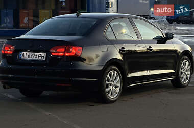 Седан Volkswagen Jetta 2013 в Киеве
