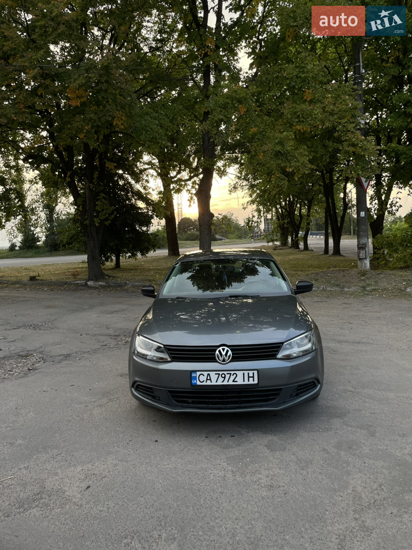 2012 Volkswagen Jetta - мініатюра 2