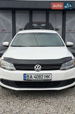 Седан Volkswagen Jetta 2011 в Кропивницькому