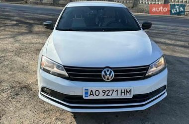 Седан Volkswagen Jetta 2015 в Рахове
