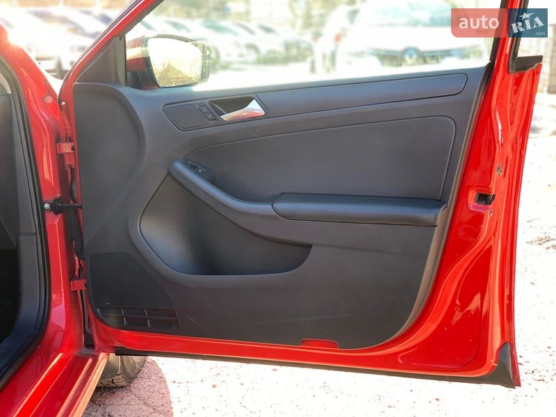 Седан Volkswagen Jetta 2014 в Виннице