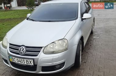 Седан Volkswagen Jetta 2007 в Радехові