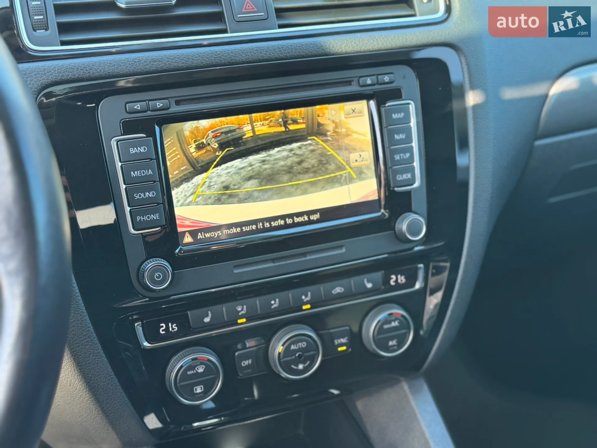 2015 Volkswagen Jetta - мініатюра 24