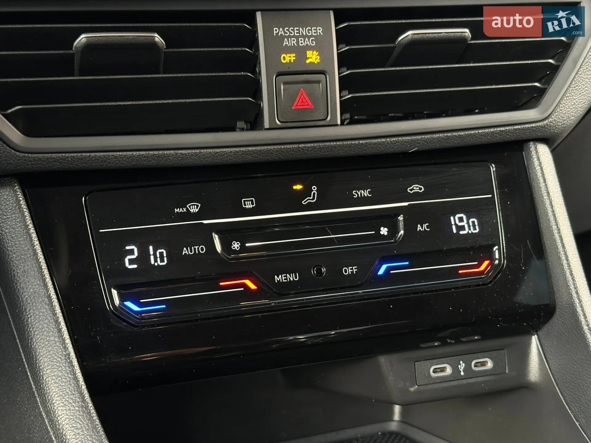 2025 Volkswagen Jetta - мініатюра 33