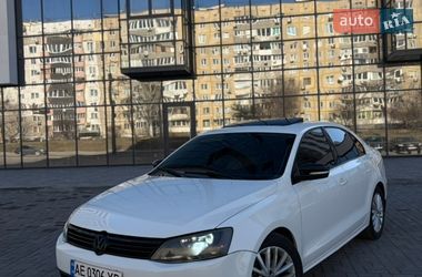 Седан Volkswagen Jetta 2011 в Дніпрі
