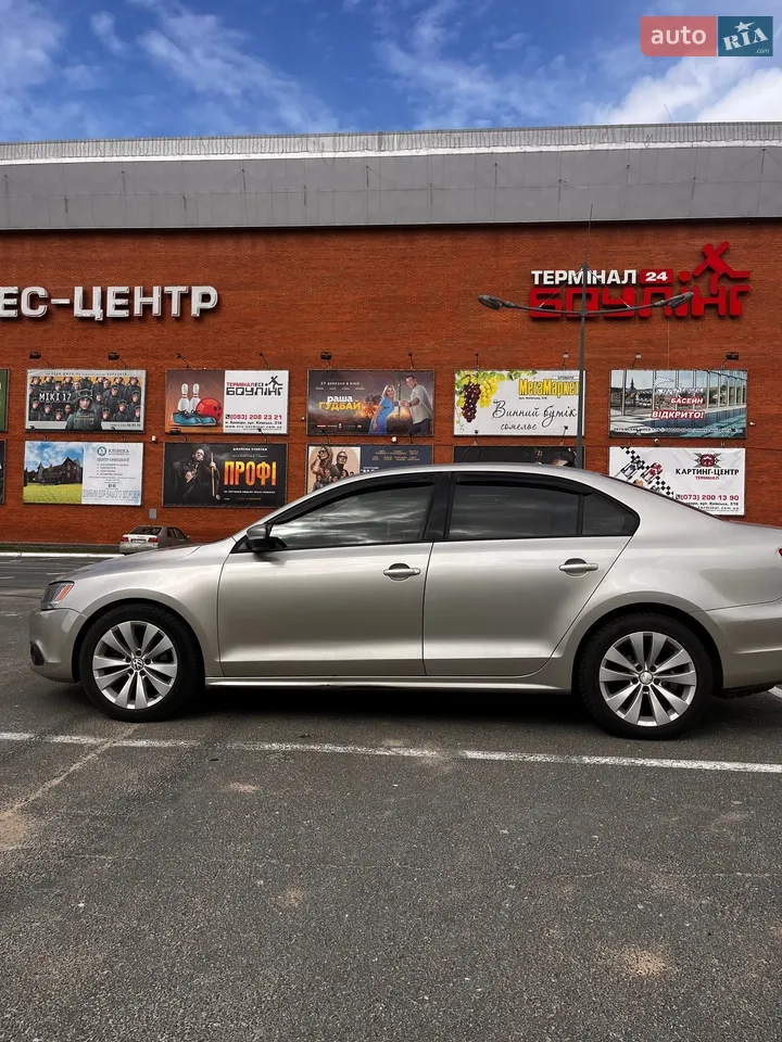 2011 Volkswagen Jetta - мініатюра 20