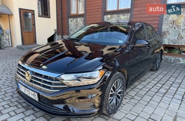 Седан Volkswagen Jetta 2019 в Ивано-Франковске