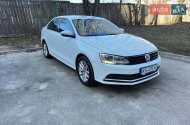 Седан Volkswagen Jetta 2016 в Киеве
