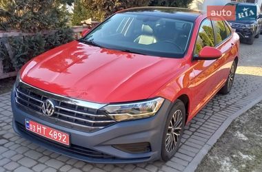 Седан Volkswagen Jetta 2018 в Львове