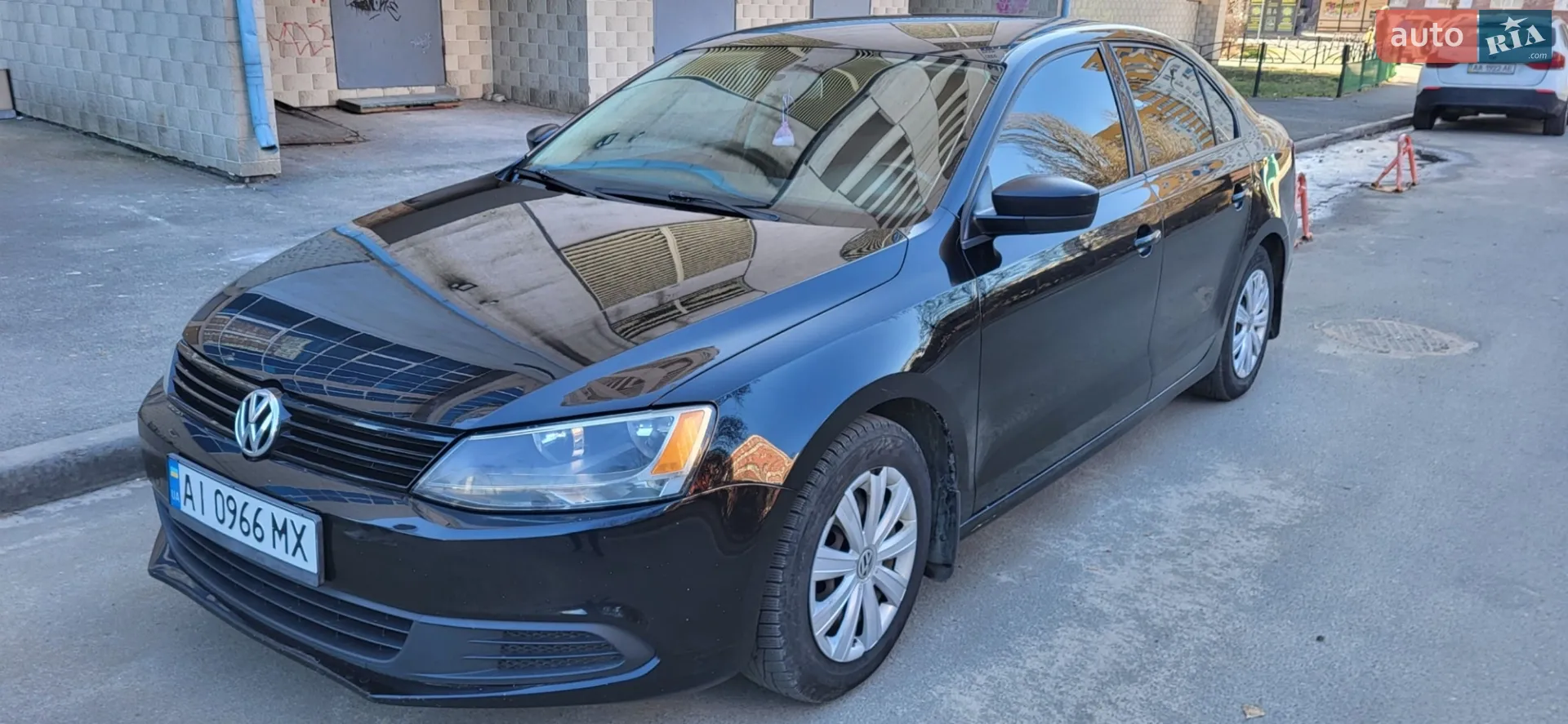 2012 Volkswagen Jetta - мініатюра 2