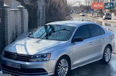 Седан Volkswagen Jetta 2015 в Киеве