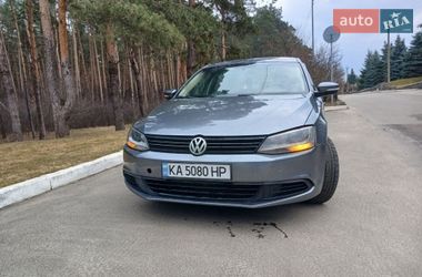 Седан Volkswagen Jetta 2013 в Киеве