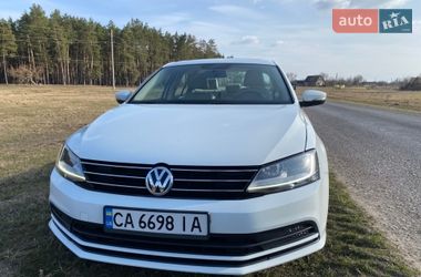 Седан Volkswagen Jetta 2017 в Черкассах