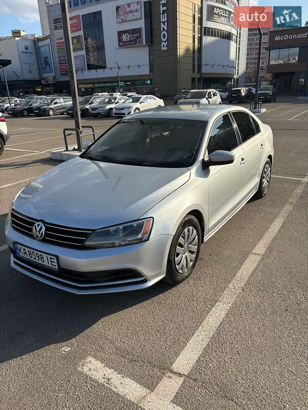 Volkswagen Jetta 2015