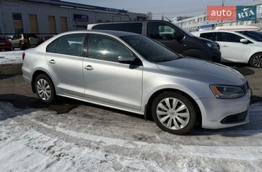 Седан Volkswagen Jetta 2011 в Києві