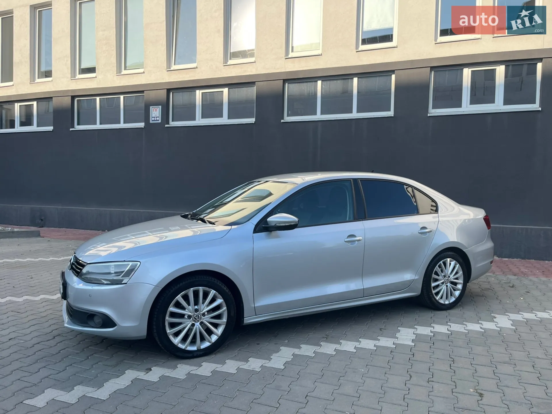 2013 Volkswagen Jetta - мініатюра 2