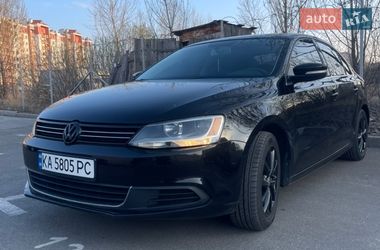 Седан Volkswagen Jetta 2013 в Києві