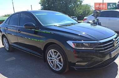 Седан Volkswagen Jetta 2019 в Сарнах