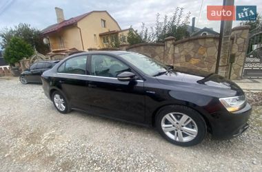 Седан Volkswagen Jetta 2013 в Тернополе Седан Volkswagen Jetta 2013 в Тернополе