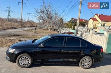 Седан Volkswagen Jetta 2013 в Києві