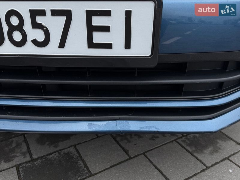 Седан Volkswagen Jetta 2014 в Ивано-Франковске