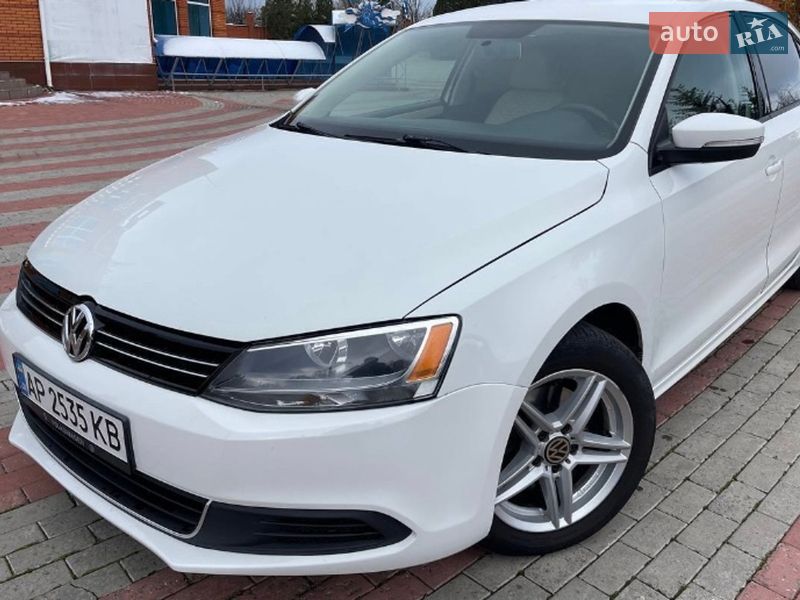 Volkswagen Jetta 2011