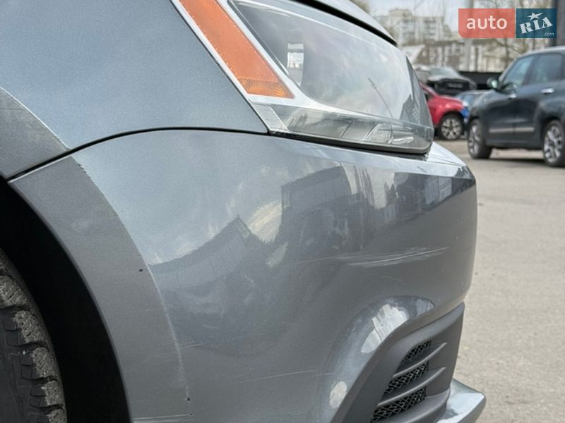 Седан Volkswagen Jetta 2013 в Киеве