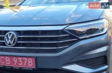 Седан Volkswagen Jetta 2020 в Львове