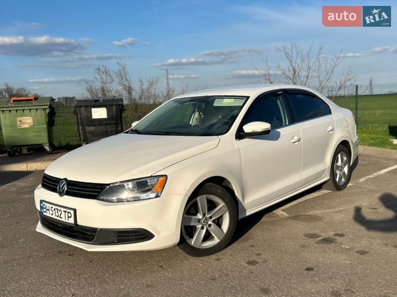 Volkswagen Jetta 2011