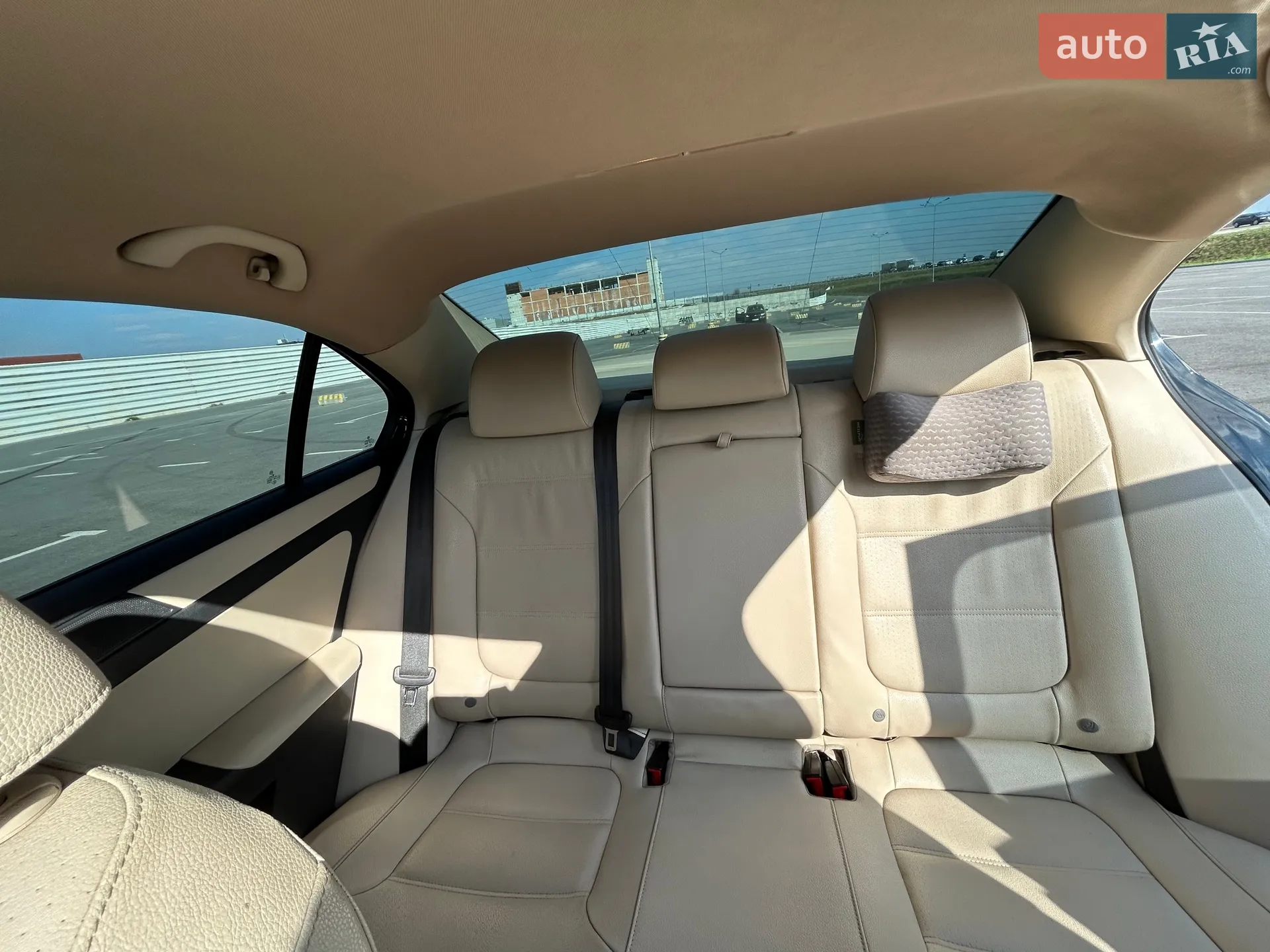 2012 Volkswagen Jetta - мініатюра 12