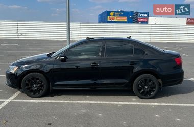 Седан Volkswagen Jetta 2012 в Львове