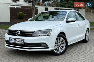 Седан Volkswagen Jetta 2016 в Одесі