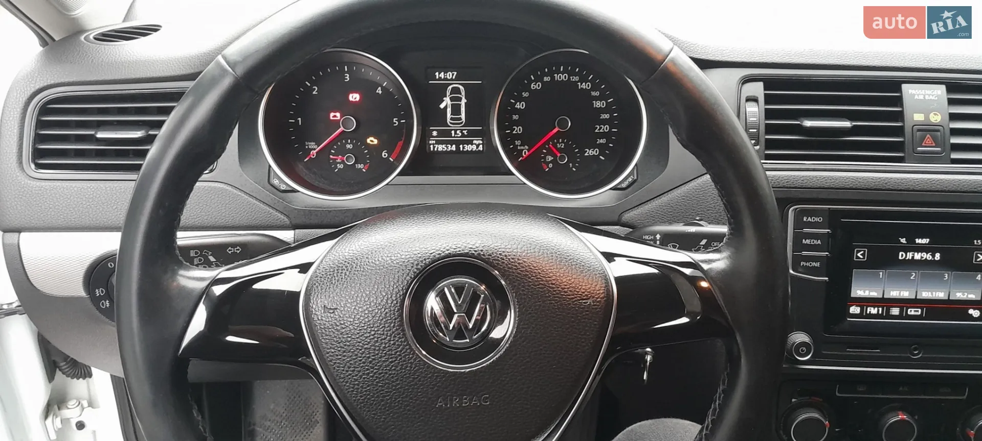 2016 Volkswagen Jetta - мініатюра 31
