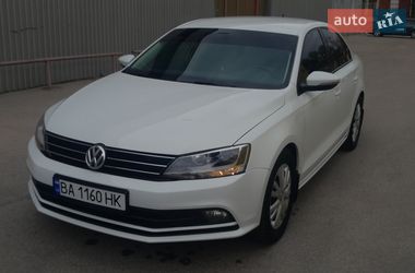 Седан Volkswagen Jetta 2016 в Кропивницькому