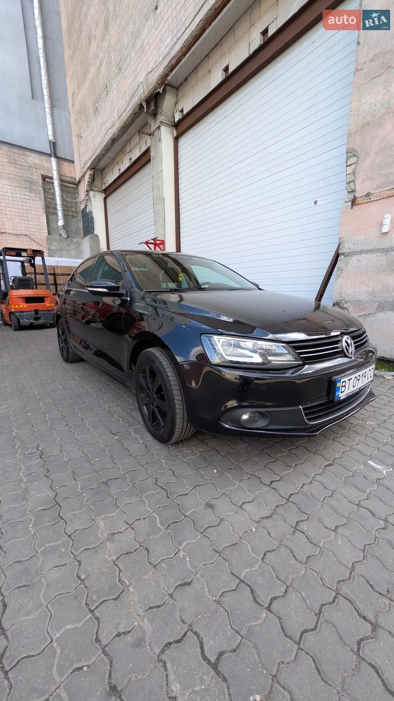 2013 Volkswagen Jetta - мініатюра 3