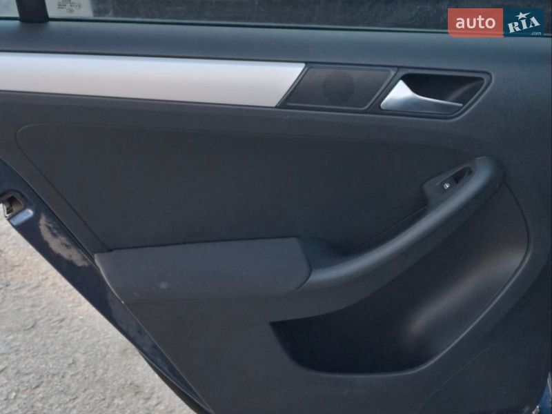 Седан Volkswagen Jetta 2011 в Полтаве фото 19 Седан Volkswagen Jetta 2011 в Полтаве