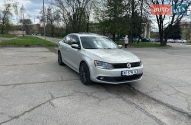 Седан Volkswagen Jetta 2010 в Запоріжжі