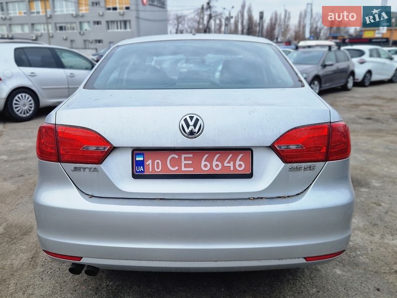 Седан Volkswagen Jetta 2011 в Киеве